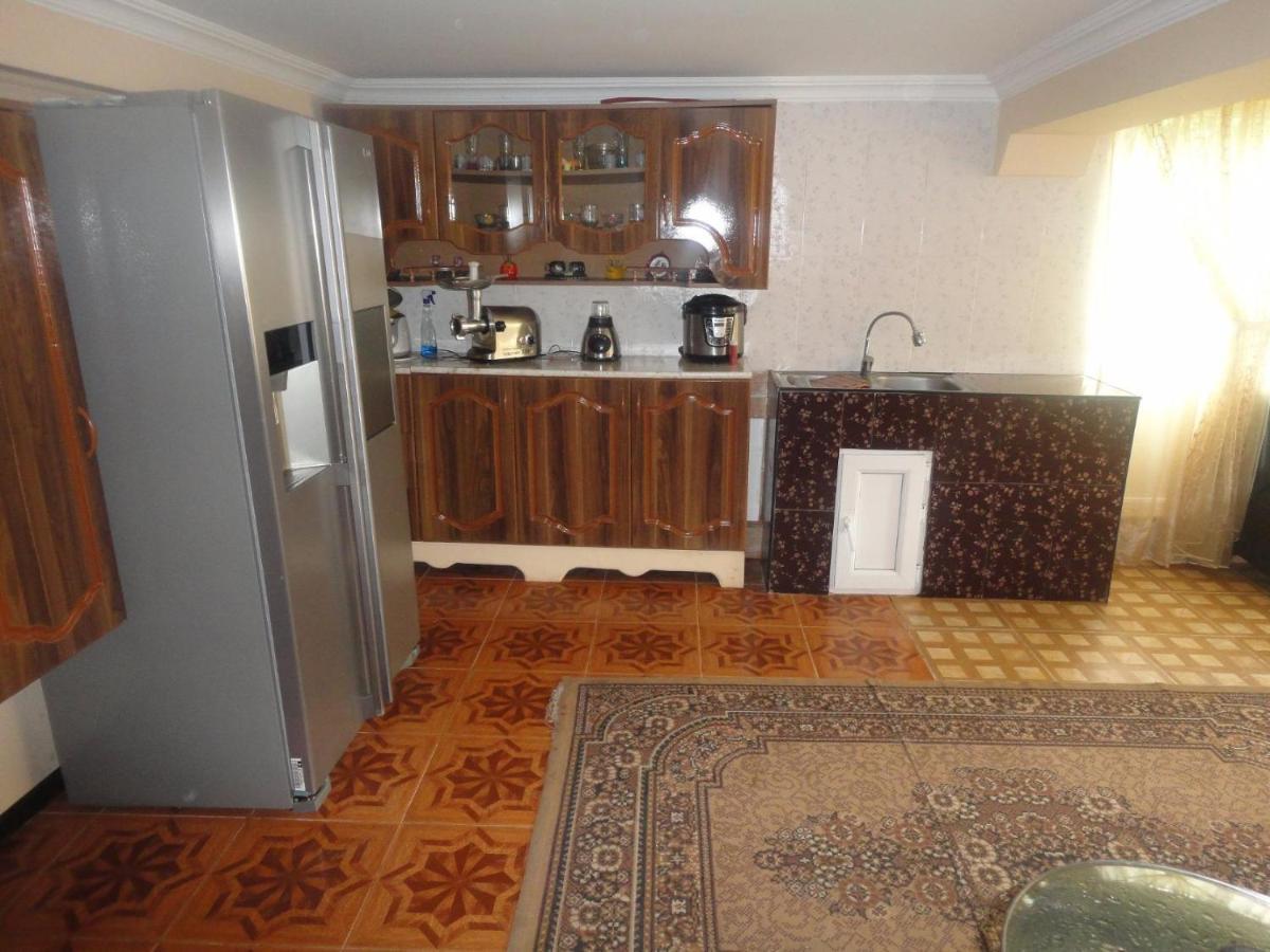 Guest House Надежда Koboeleti Kamer foto